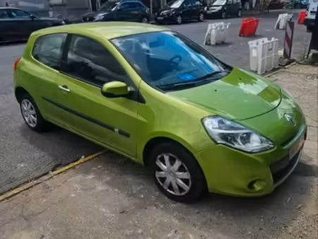 Renault Clio 1.2 75