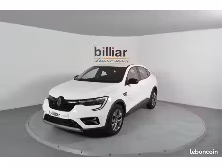 Renault Arkana E-Tech 1.6 145 Evolution