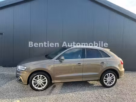Audi Q3 2.0 TDI 140 S line quattro