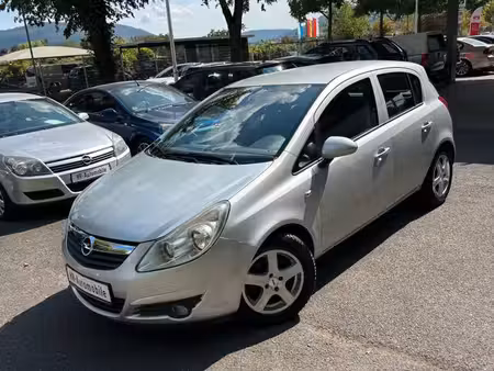 Opel Corsa 1.2 86 Edition