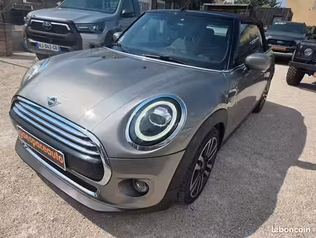 Mini Cabrio 1.5 136