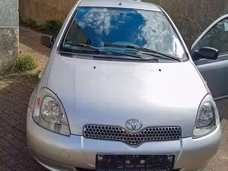 Toyota Yaris 1.0 VTi 68 Linea Sol
