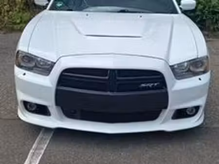Dodge Charger V8 6.4