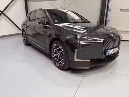BMW iX 40 326 xDrive