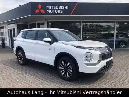 Mitsubishi Outlander PHEV 2.4