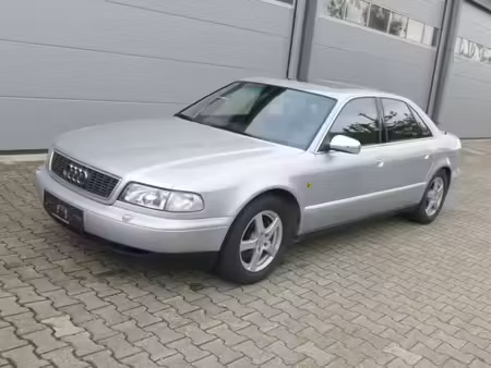 Audi A8 S8 V8 4.2 340 quattro