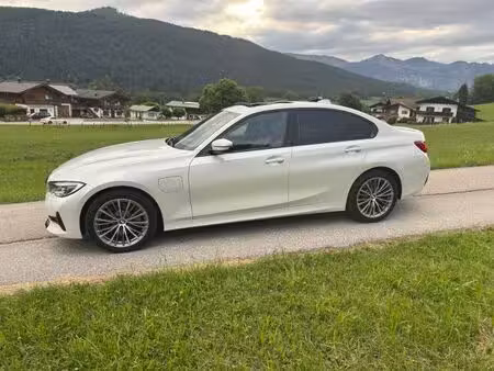 BMW Série 3 330e 2.0 292 Sport