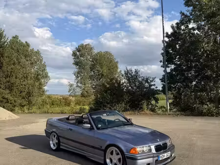 BMW Série 3 325i 2.5 192