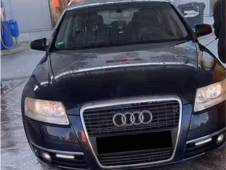 Audi A6 V6 2.4 177