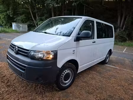 Volkswagen Transporter T5 2.0 TDI 84