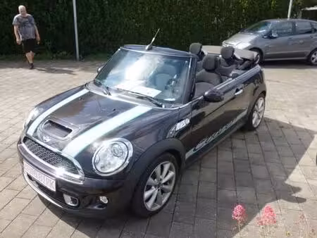 Mini Cabrio Cooper SD 2.0 143