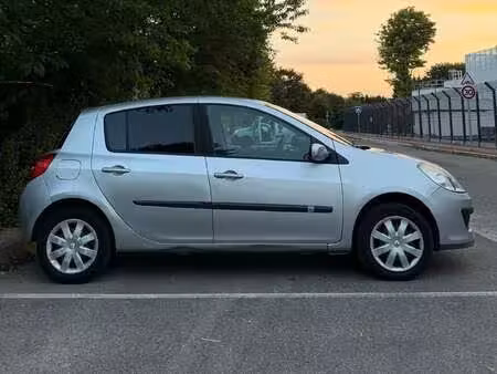 Renault Clio 1.6 110 Dynamique