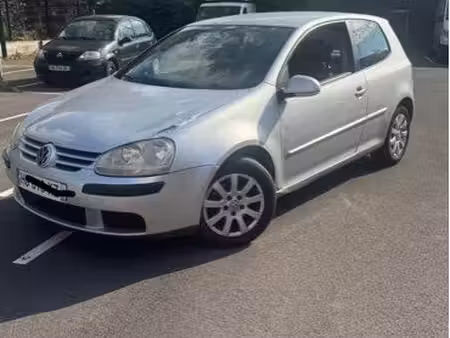 Volkswagen Golf 1.9 TDI 105