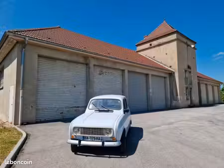 Renault R4 4L