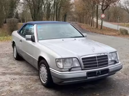 Mercedes-Benz Classe E E 220