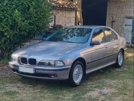 BMW Série 5 528i 2.8 193
