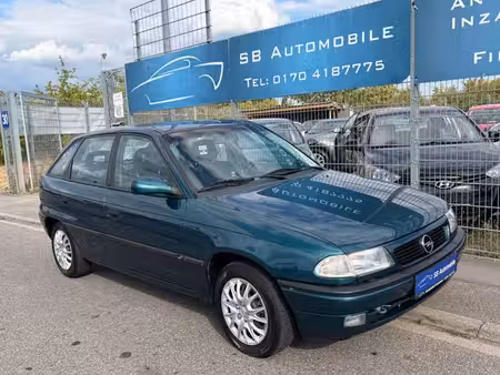 Opel Astra 1.6