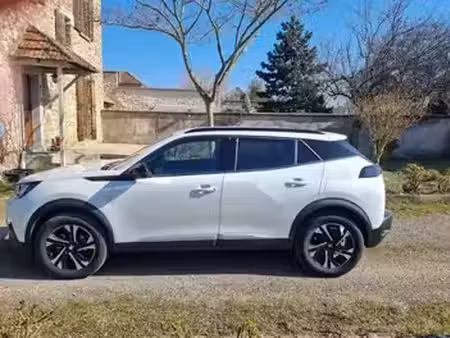 Peugeot 2008 1.2 PureTech 100 Allure