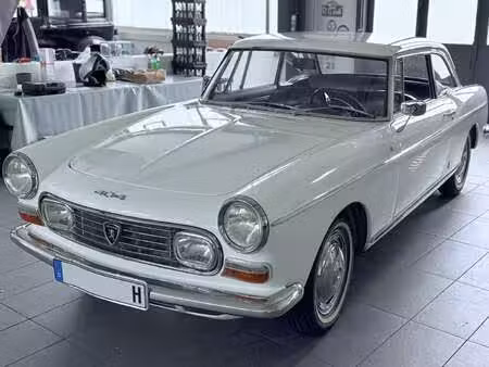Peugeot 404 Coupe 