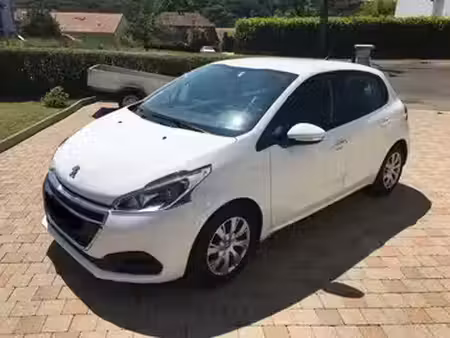 Peugeot 208 1.6 HDi 75 Active