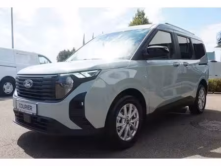 Ford Tourneo Courier 1.0 126 Titanium