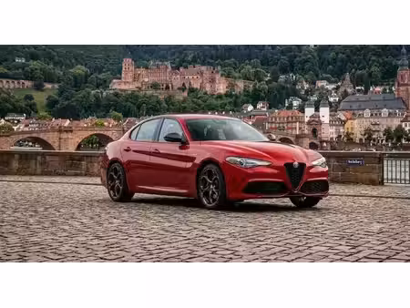 Alfa Romeo Giulia 2.0 280 Veloce