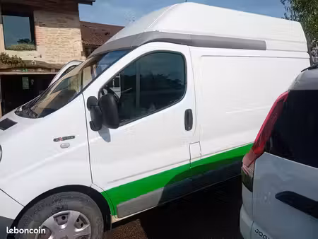 Renault Trafic dCi 90