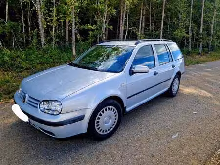 Volkswagen Golf 1.6