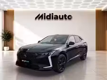 DS 4 1.6 THP 180 Performance Line