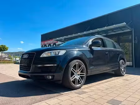 Audi Q7 V8 4.2 TDI 326 quattro