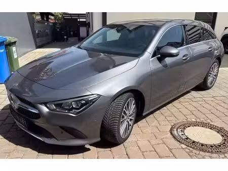 Mercedes-Benz CLA 200 2.0 150 4Matic