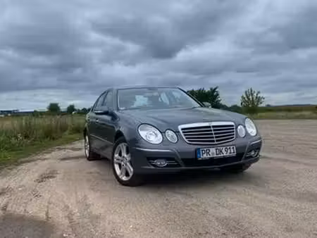 Mercedes-Benz Classe E E 320 V6 3.0 CDI 224 Avantgarde 4Matic