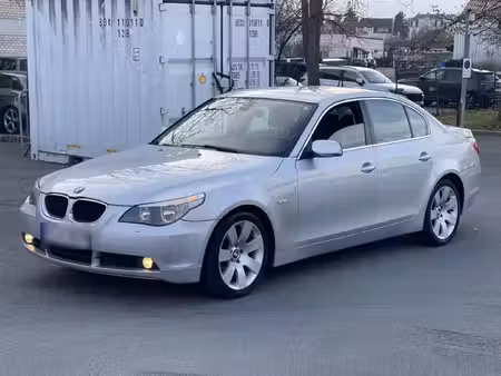 BMW Série 5 520i 2.2 170