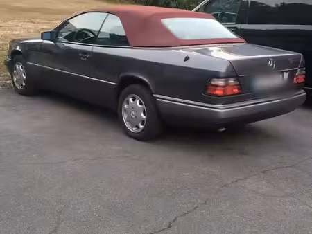 Mercedes-Benz Classe E E 200 136 Elegance