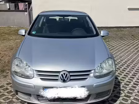 Volkswagen Golf 1.6 102 Confortline