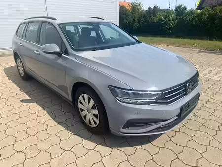 Volkswagen Passat 2.0 TDI 122 Base