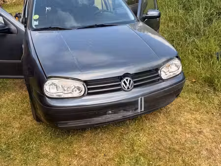 Volkswagen Golf 1.4 75