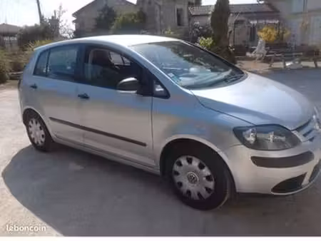 Volkswagen Golf TDI 90
