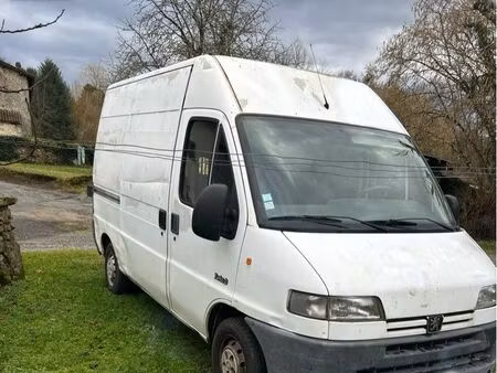 Peugeot Boxer 2.4 107