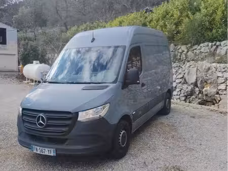 Mercedes-Benz Sprinter 2.1 143