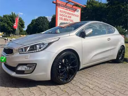 Kia Ceed 1.6 GDi 135 Spirit