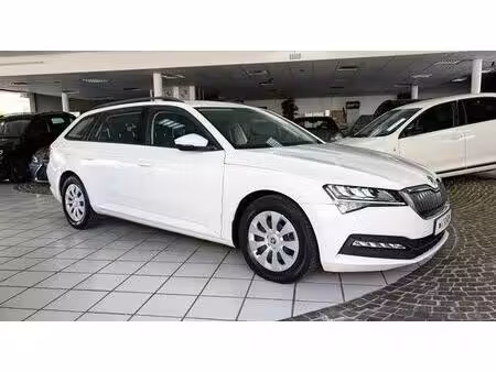 Škoda Superb 2.0 TDI 150 Active 2