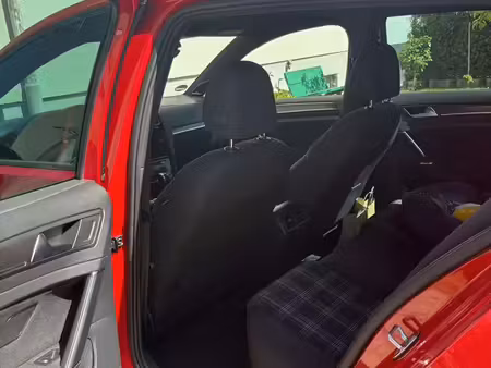 Volkswagen Golf GTI 2.0 TSI 245 Performance