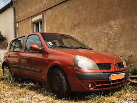 Renault Clio 1.6 110