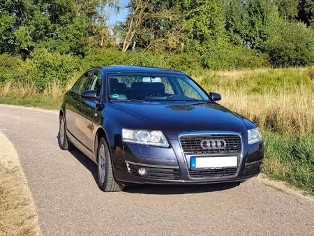 Audi A6 V6 2.4 177