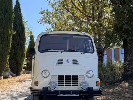 Renault Estafette 