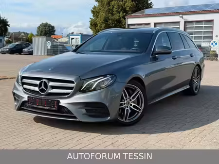 Mercedes-Benz Classe E E 300