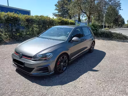 Volkswagen Golf GTI 2.0 TSI 245 Performance
