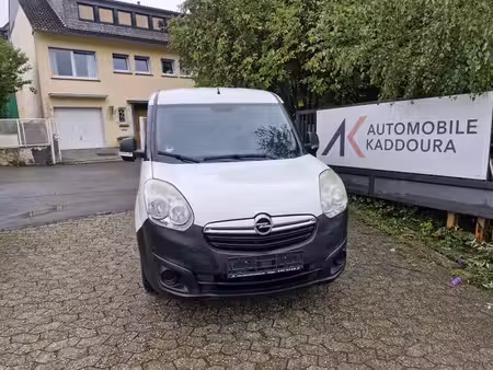 Opel Combo 1.2