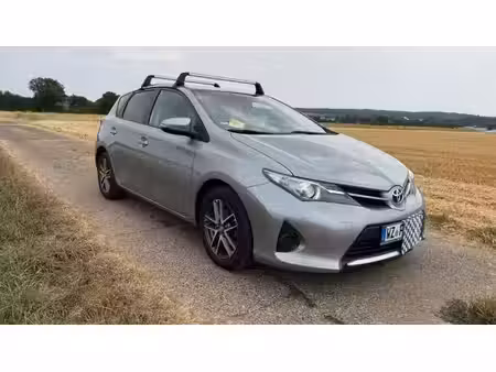 Toyota Auris 1.4 90 L